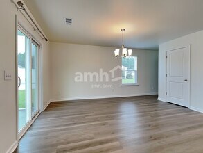 202 Bellflower Cir in Guyton, GA - Building Photo - Building Photo