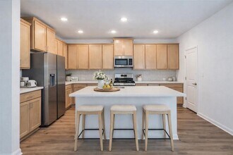 108 Makinaw Rd in Hutto, TX - Building Photo - Building Photo