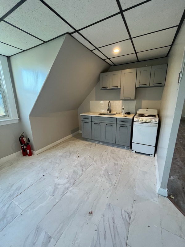 property at 25 S 17th St