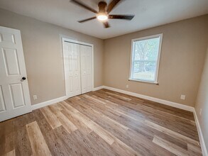 9871 Guidy Ln in Pensacola, FL - Building Photo - Building Photo