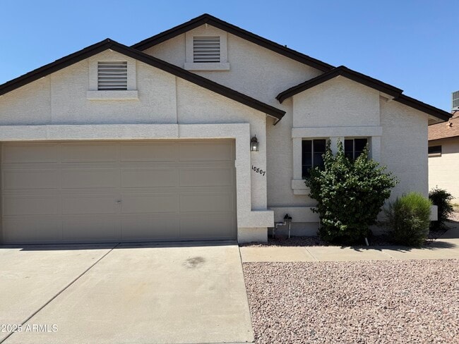 10807 W Ruth Ave in Peoria, AZ - Foto de edificio - Building Photo