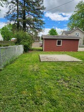 203 E Mill St in Capac, MI - Building Photo - Building Photo