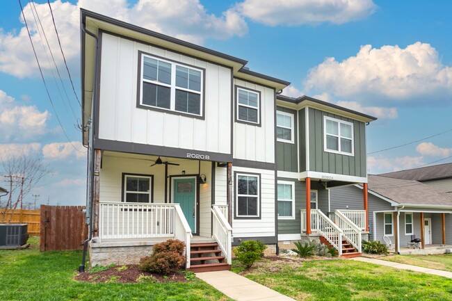 2020 14th Ave N in Nashville, TN - Building Photo - Building Photo