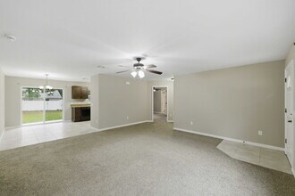 5447 NW 54th Pl in Ocala, FL - Building Photo - Building Photo