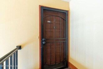 6619 La Mirada Dr W in Jacksonville, FL - Building Photo - Building Photo