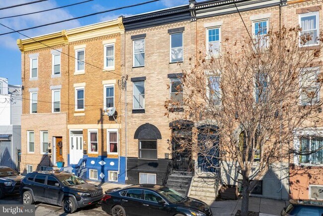 1735 Mifflin St in Philadelphia, PA - Building Photo - Building Photo