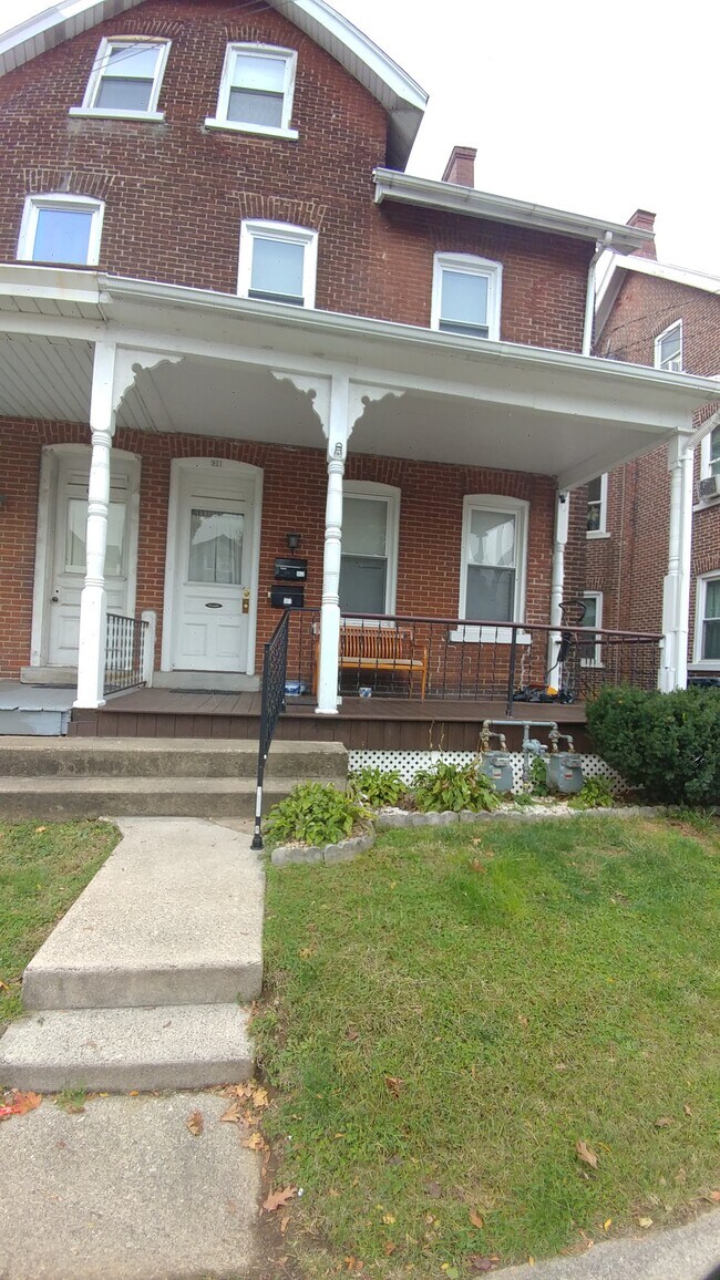 911 Linden St Apartments and Nearby Bethlehem Apartments For Rent