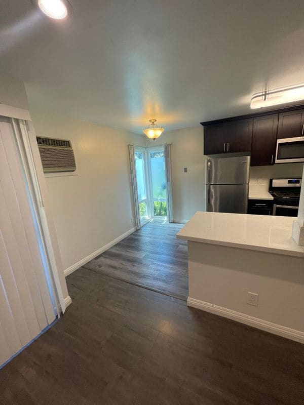 278 E Washington Blvd in Pasadena, CA - Building Photo - Building Photo