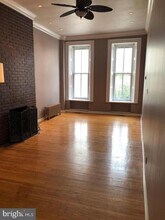 2306 Spruce St in Philadelphia, PA - Building Photo - Building Photo