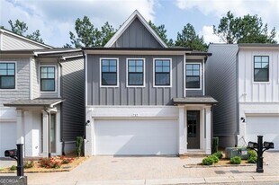 717 Stickley Oak Way in Woodstock, GA - Building Photo