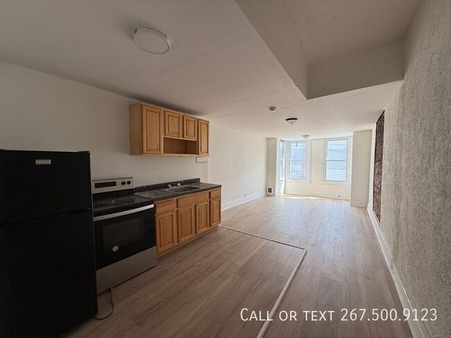 property at 2003 N 25th St