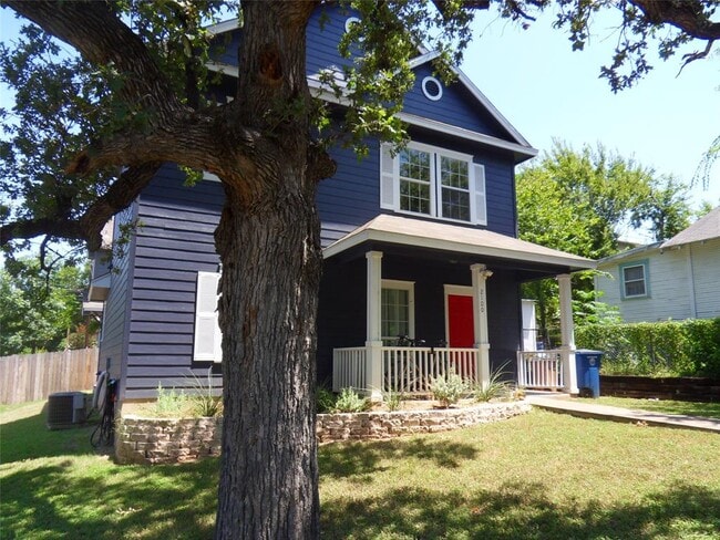 2100 Pennsylvania Ave in Austin, TX - Building Photo - Building Photo