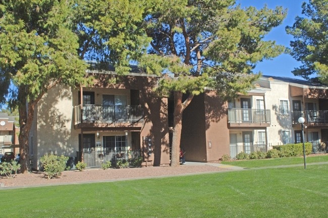 Emerald Bay in Las Vegas, NV - Building Photo - Building Photo