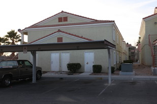 2208 Benmore St in Las Vegas, NV - Foto de edificio - Building Photo