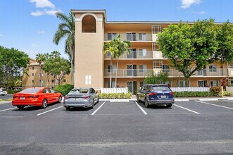 12529 Imperial Isle Dr in Boynton Beach, FL - Building Photo - Building Photo