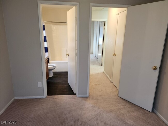 property at 5165 Paradise Skies Ave