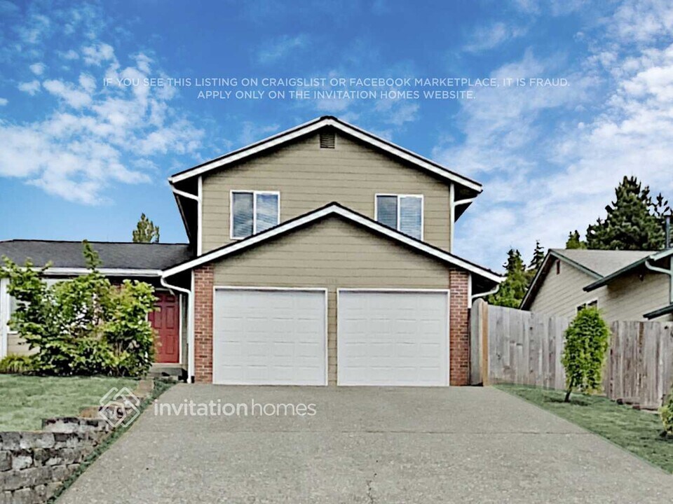 5125 69th Ave NE in Marysville, WA - Building Photo
