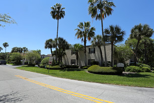 Siena Villas At Beach Park Apartamentos