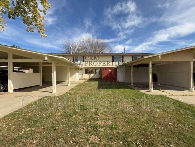 42024 Hamilton Ct in Peru, IN - Building Photo - Building Photo