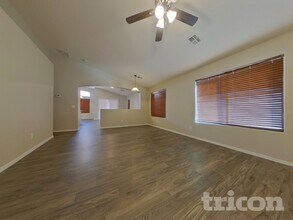 25862 W Whyman St in Buckeye, AZ - Building Photo - Building Photo