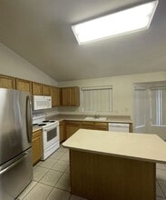 6630 W Paso Trail in Phoenix, AZ - Building Photo - Building Photo