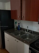 2247 Simms St in Hollywood, FL - Building Photo - Building Photo