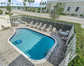 3915 S Flagler Dr in West Palm Beach, FL - Building Photo - Building Photo