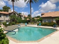 9600 N 96th St, Unit 121