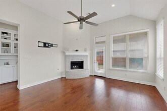 1009 Mesa Crest Dr in Haslet, TX - Building Photo - Building Photo