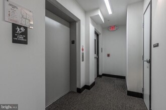 1519 Ridge Ave in Philadelphia, PA - Building Photo - Building Photo