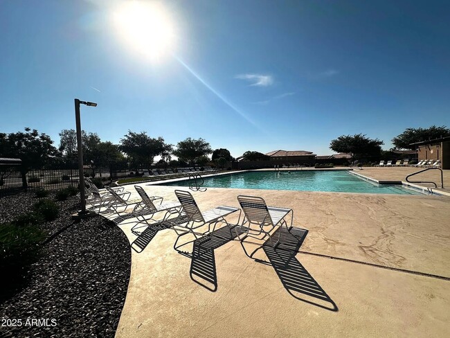 15020 W Watson Ln in Surprise, AZ - Building Photo - Building Photo