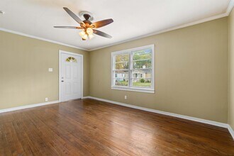 206 Pinehill Dr in Mobile, AL - Building Photo - Building Photo
