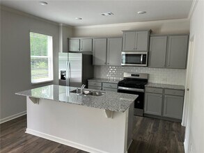 37 Willow Grn Trce in Dallas, GA - Building Photo - Building Photo