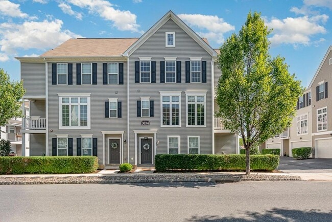3034 Meridian Cmns in Mechanicsburg, PA - Building Photo - Building Photo