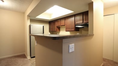 Mason Run in Columbus, OH - Building Photo - Interior Photo