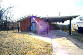 2724 NW 48th St in Oklahoma City, OK - Building Photo - Building Photo