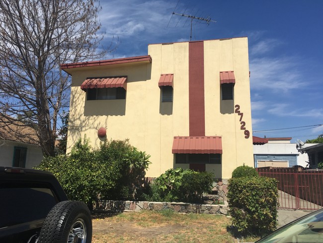 2729 Glassell St in Los Angeles, CA - Building Photo - Building Photo