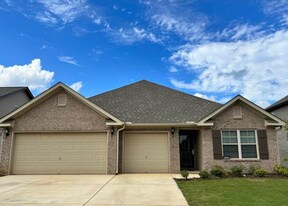 125 Sublett Dr in Hazel Green, AL - Building Photo