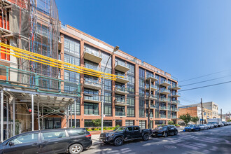 3728 30th St in Long Island City, NY - Building Photo - Building Photo