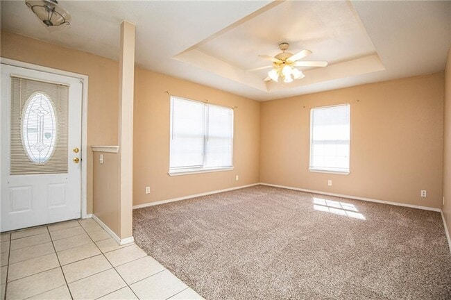 303 NW Abbey Pl in Bentonville, AR - Building Photo - Building Photo