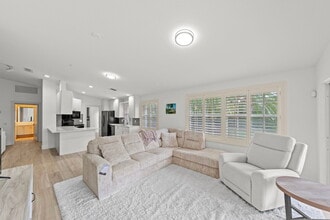 4748 San Carlo Ct in Naples, FL - Building Photo - Building Photo