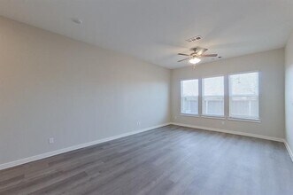 5428 Sandstone Dr in Garland, TX - Building Photo - Building Photo