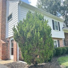 1404 Stoneycreek Dr in Richmond, VA - Foto de edificio - Building Photo