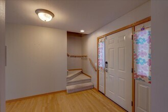 7033 Rockstream Dr in Madison, WI - Building Photo - Building Photo