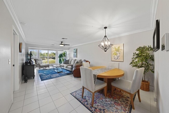 2835 SW 13th St, Unit PINES OF DELRAY, Unit PINES OF DELRAY