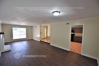 19935 Lanark St in Los Angeles, CA - Building Photo - Building Photo