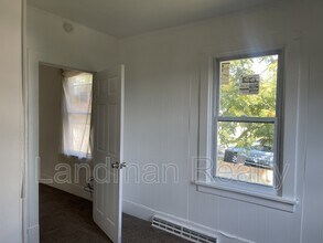 1615 Cedar St in Turtle Creek, PA - Building Photo - Building Photo