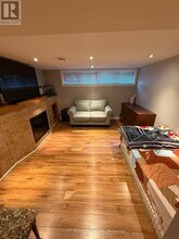 12 Pagoda Pl in Toronto, ON - Building Photo - Building Photo