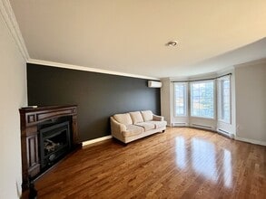 54 Sunderland Dr in Paradise, NL - Building Photo - Building Photo