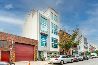 218 N 8th St in Brooklyn, NY - Building Photo - Building Photo